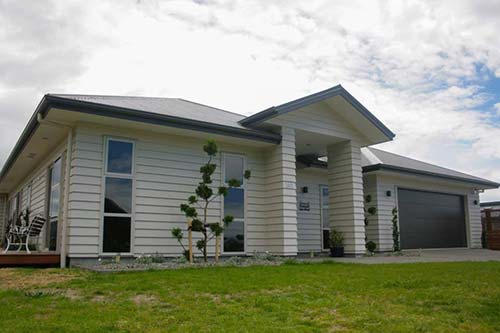 Property: 107 Motu Iti, Pauanui